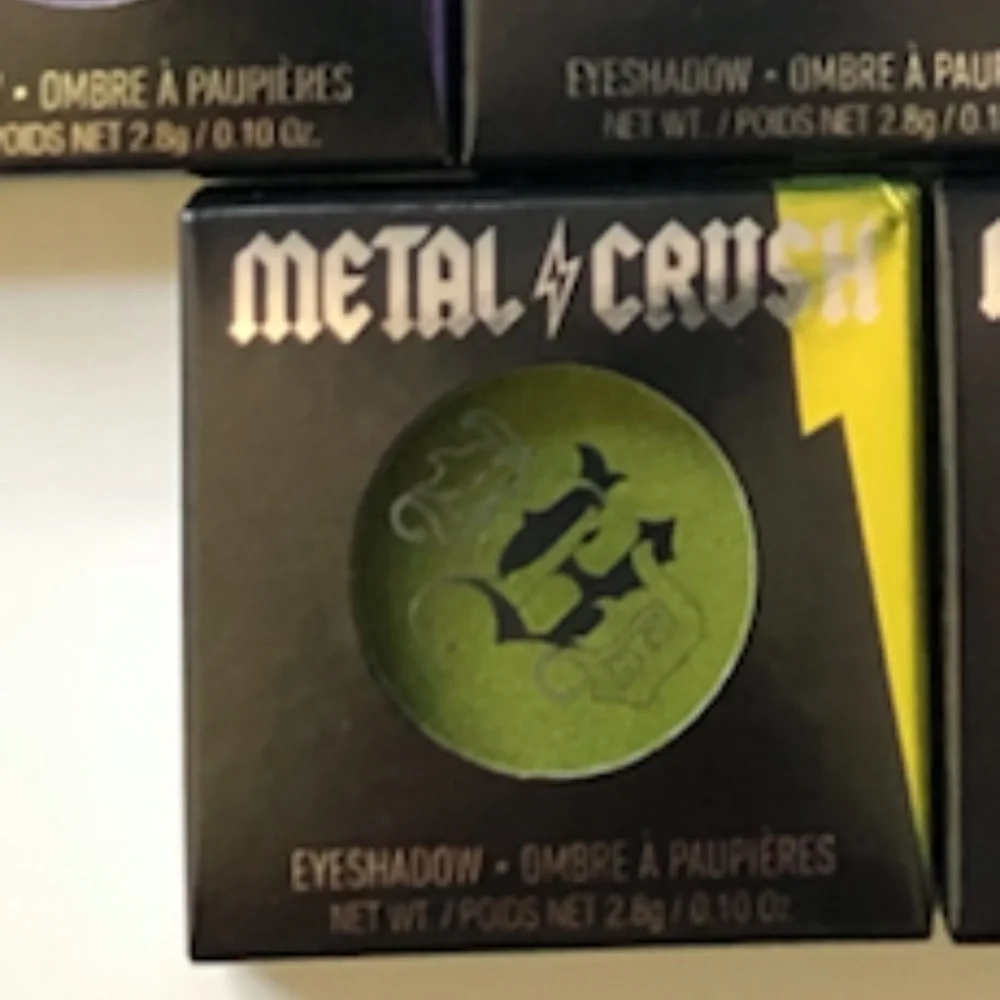 🆕 KVD Metal Eyeshadow
